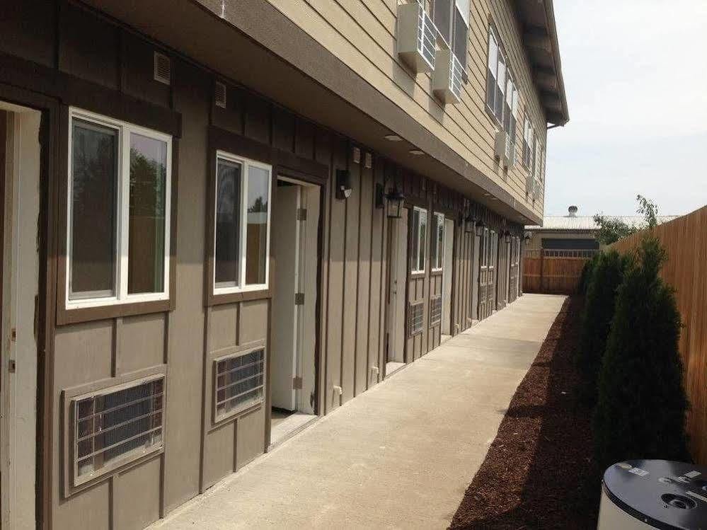 Orca Inn Suites Ferndale Exterior photo